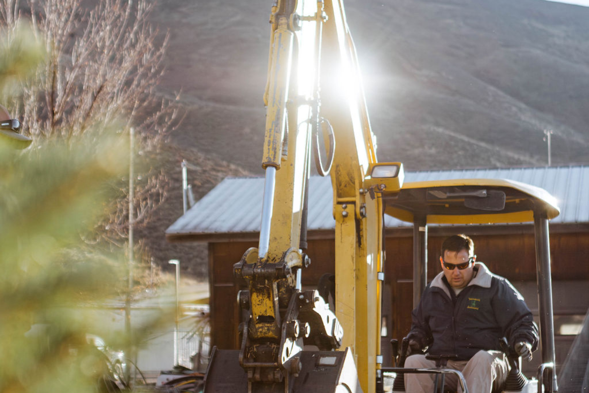Whitehead Landscaping | Wood River Valley excavation | landscape construction | heavy machinery | Hailey Idaho landscaping | Sun Valley installs | retaining walls | pavers & patios